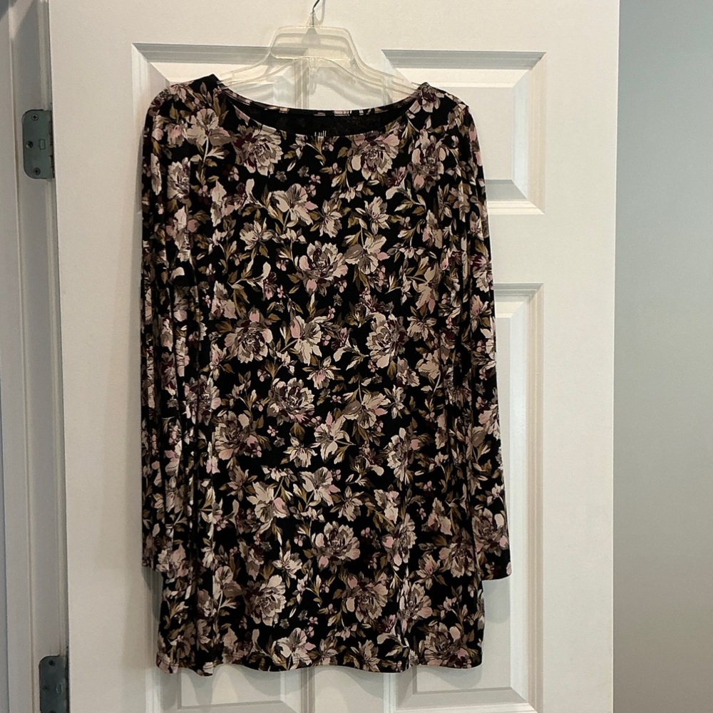J. Jill Black Floral Long Sleeve Tunic- EUC